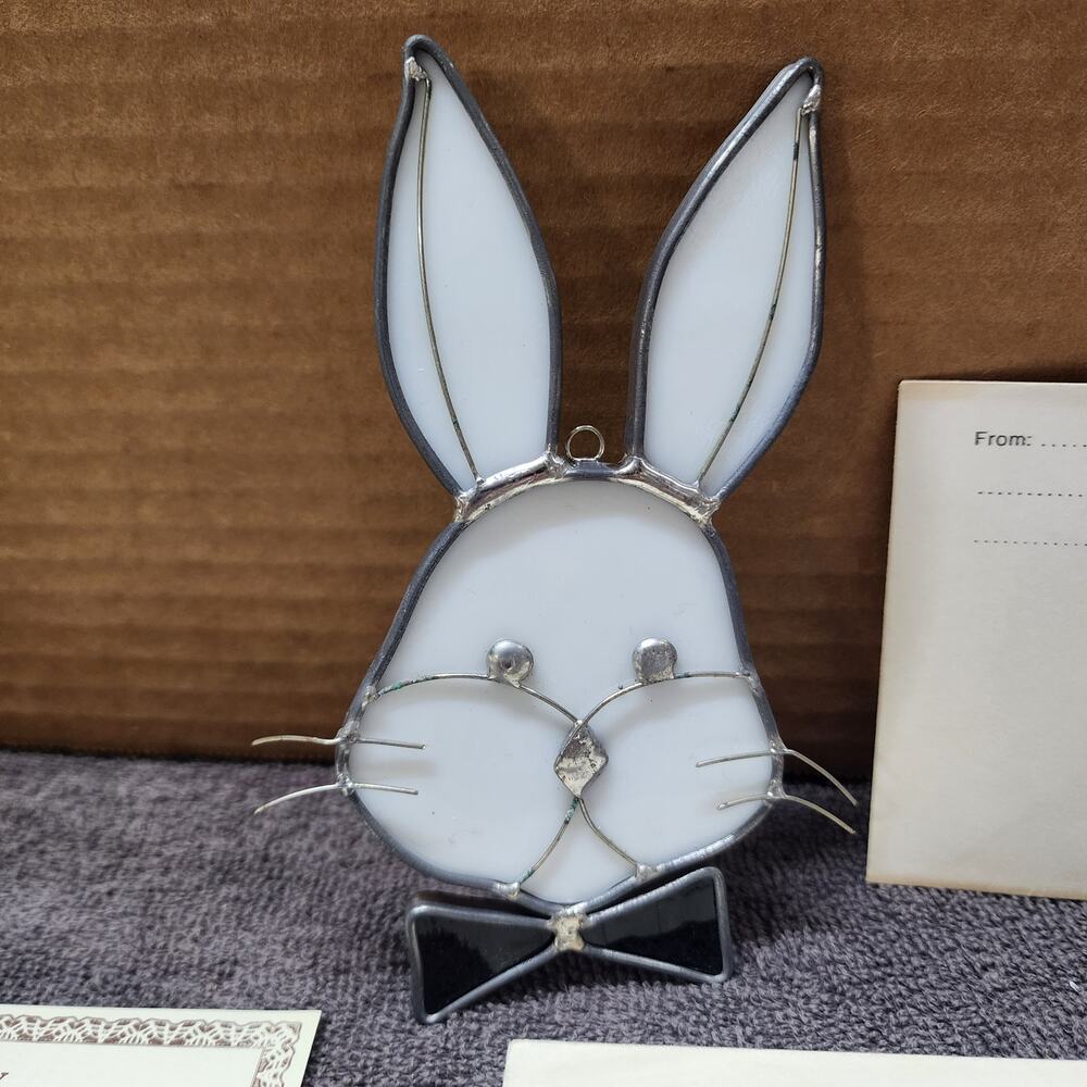 VTG Tiffany Stained Glass Collector's Society White bunny with bow tie 6 in. b48